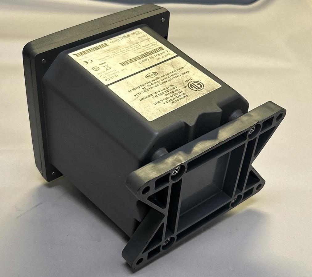 Used HACH,LXV401.52.00002,SC100 GENERAL PURPOSE ANALYZER