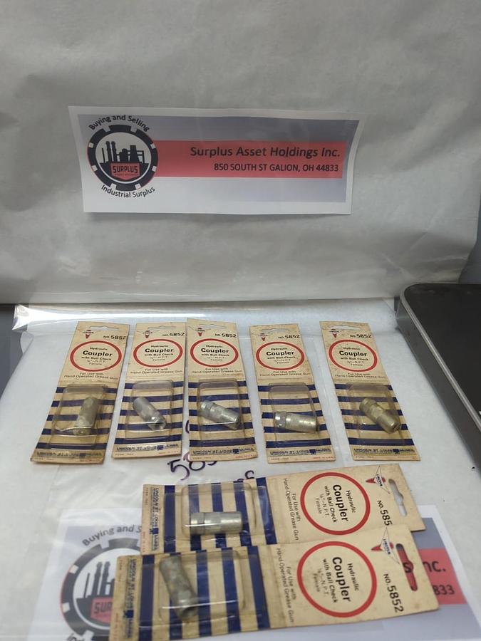 LINCOLN,5852,HYDRAULIC COUPLER W/ BALL CHECK 1/8 IN NPT FEMALE LOT OF 7 NOS