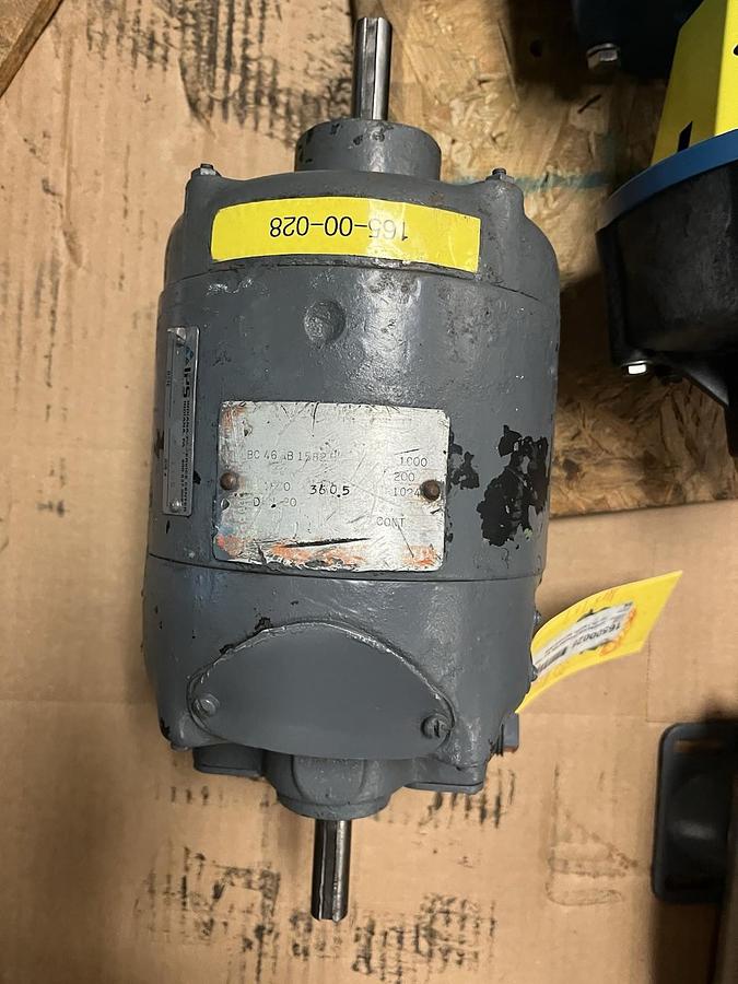 Used GE GENERAL ELECTRIC,5BC46AB1582B,PERMANENT-MAGNETIC TACHOMETER GENERATOR