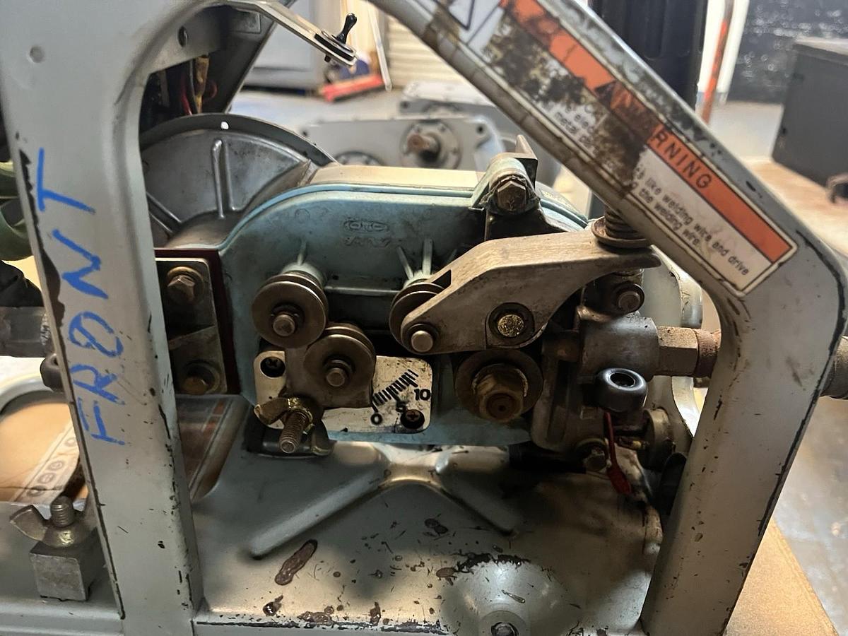 Used DAIHEN,CMH-231,WIRE FEEDER