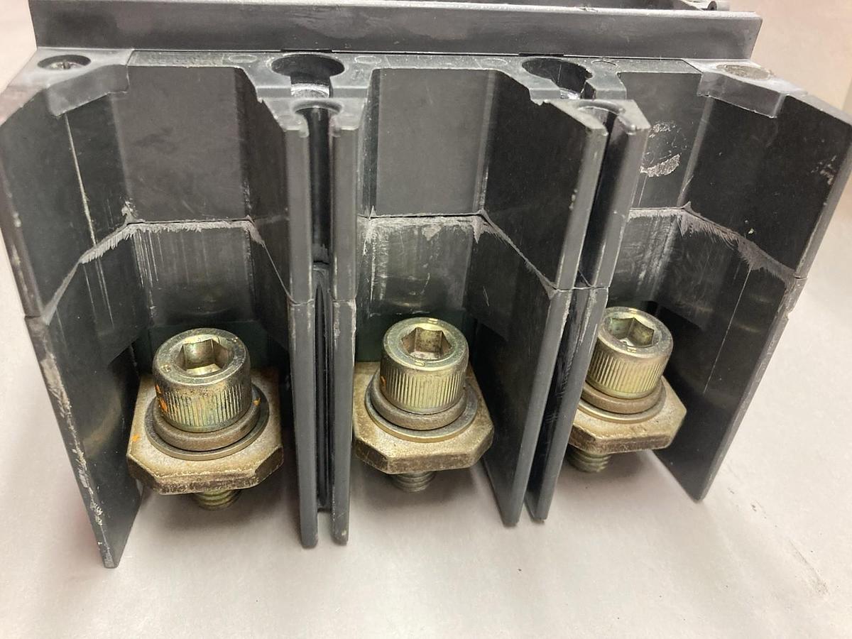 Used GE Spectra,SGLA34AI0400,Circuit Breaker 400Amp 480VAC