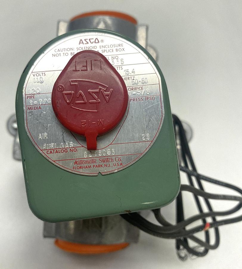 ASCO,8215-063-230,SOLENOID VALVE 1-1/4IN 230VAC 60HZ NOS