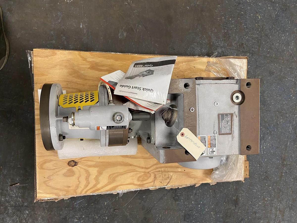 Used Sumitomo,LHYJS-4C145Y-Y2-18,Gear Reducer Ratio 18 Torque 17165In Lb Input 1750RP