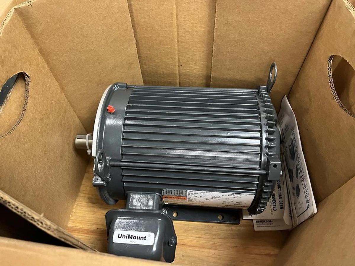 EMERSON US MOTORS,UV32S3BC2-P,ELECTRIC MOTOR UTN 1.5HP 1160RPM 3PH 182TC