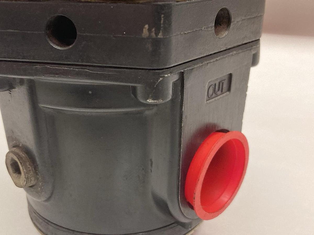 Used Fairchild,Model 4500 4516,Air Volume Booster 250PSI Max Supply