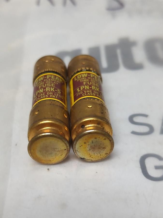 COOPER BUSSMANN,LPN-RK-5,LOW-PEAK 5 AMP FUSE LOT OF 2 NOS