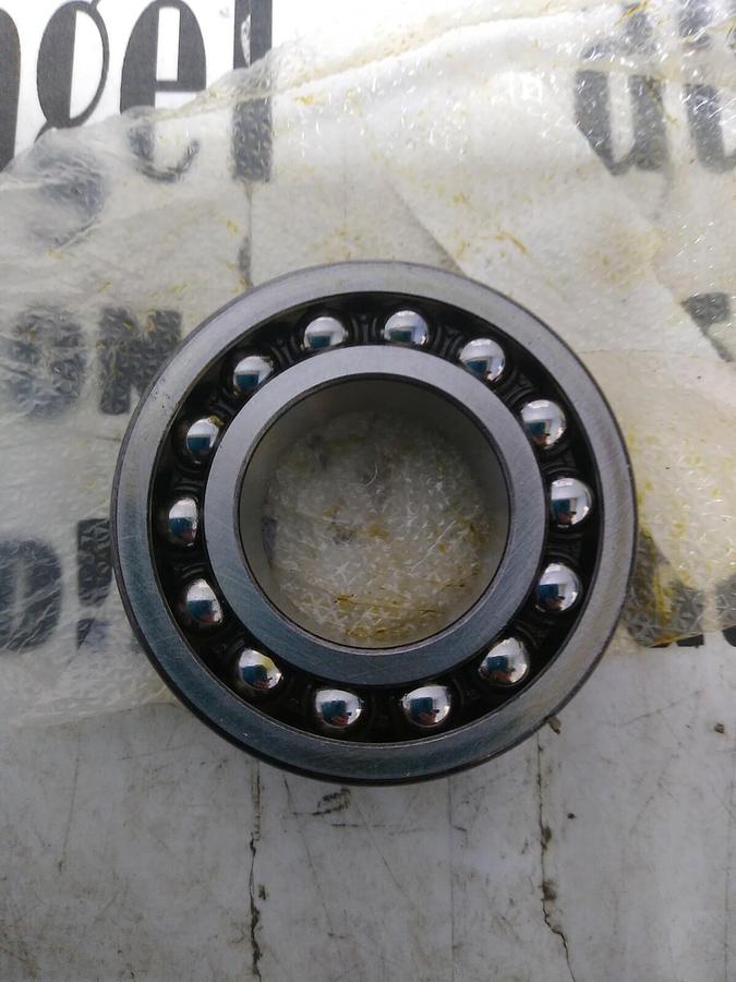 SKF,1206-EKTN9,SELF ALIGNING BALL BEARING NO BOX!! NOS