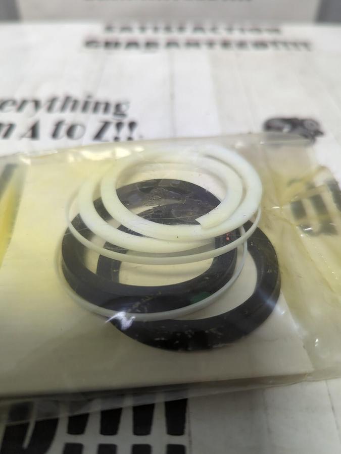 Used HYDRO-LINE,SKE5*512*04,SEAL KIT NEW