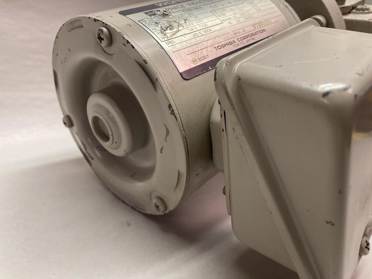 Used TSUBAKIMOTO EMERSON,M-7548, SM20G850 GearMotor 200V 400:1 1700RPM .1KW 3PH