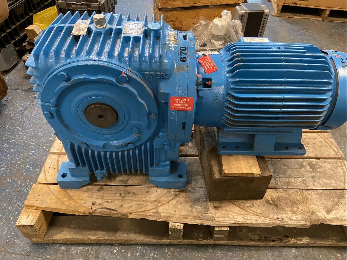 Used Ex-Cell-O,CMU60B662-3R,GearDrive with Motor Ratio 54:1 7.5HP 1750RPM