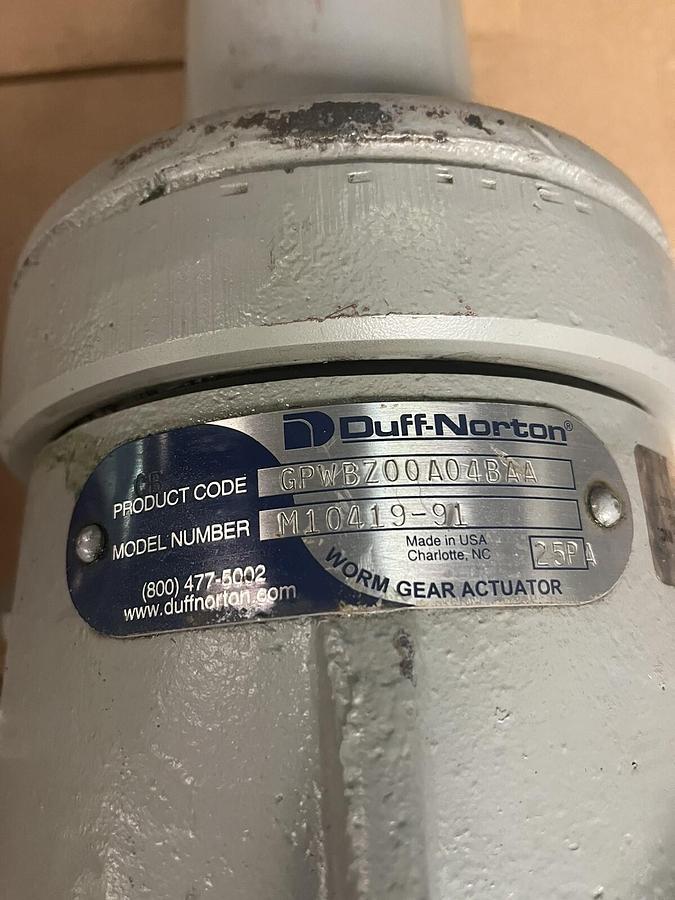 Used DUFF NORTON,M10419-91,WORM GEAR ACTUATOR