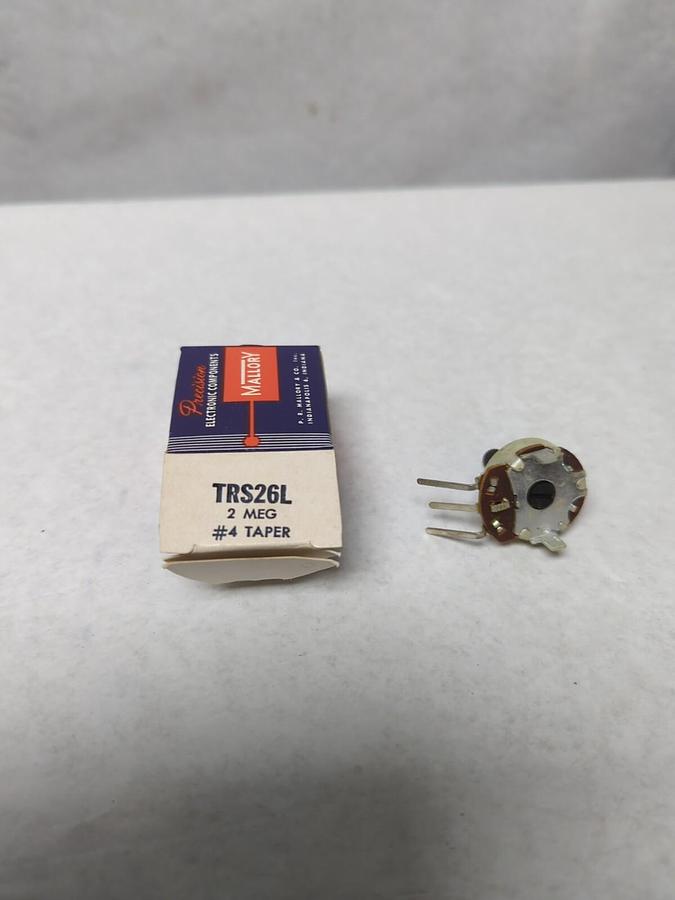 MALLORY,TRS26L,NUMBER 4 TAPER POTENTIOMETER 2 MEG NOS