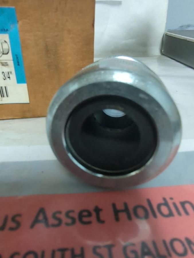CROUSE HINDS,CGB298,STRAIGHT BODY MALE THREAD CORD & CABLE FITTING 3/4 IN 5 PC
