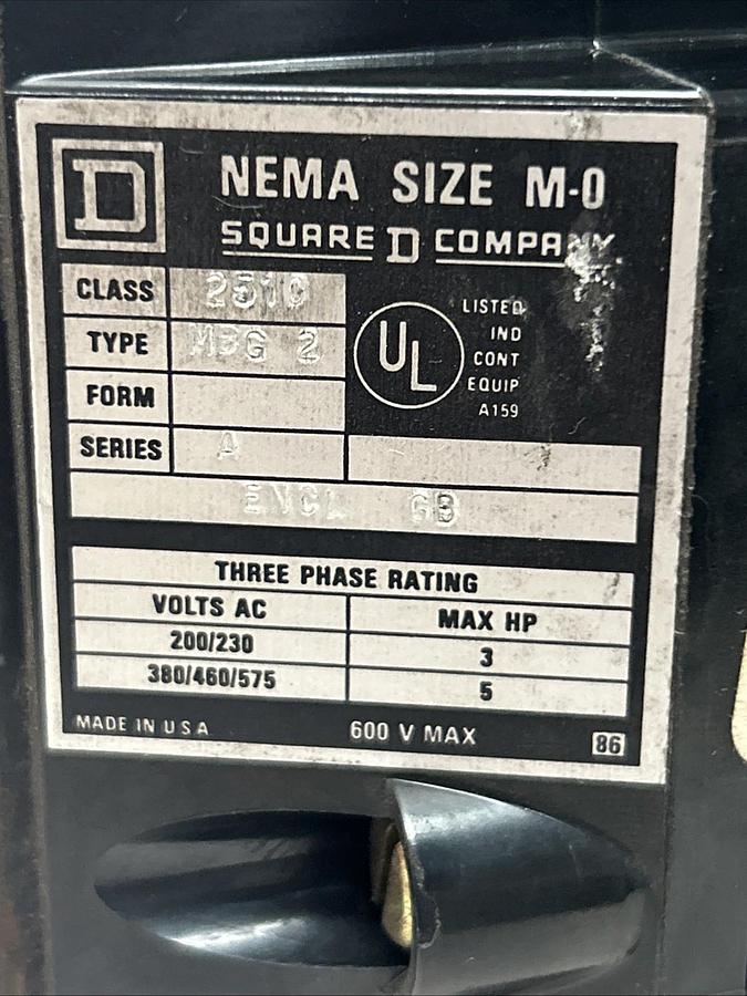 Used SQUARE D,2510MBG2,MANUAL MOTOR STARTER SIZE M-0
