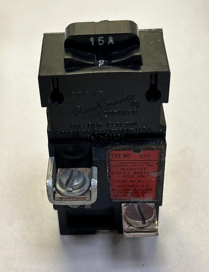 Used BULLDOGS ELECTRIC,31115,PUSHMATIC CIRCUIT BREAKER 15A 120/240V 1P LOT OF 16