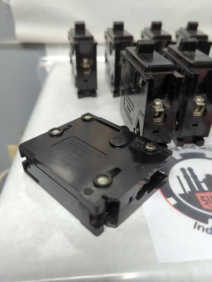 Used CHALLENGER,C130,CIRCUIT BREAKER 30 AMP 1-POLE LOT OF 10 PRE-OWNED