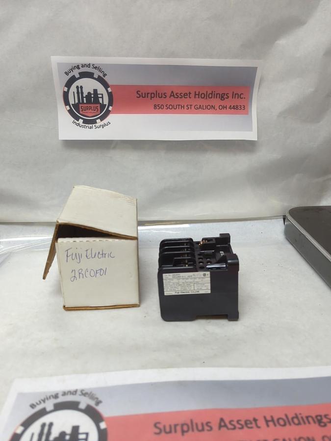 Used FUJI ELECTRIC,2RCOFO1,CONTACTOR SRCa3631-5-1 600V PRE-OWNED