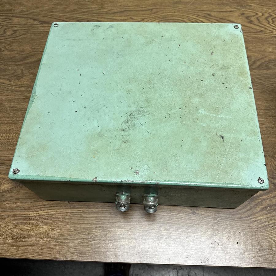 Used Allen Bradley,2706-B22J31,Dataliner Message Display