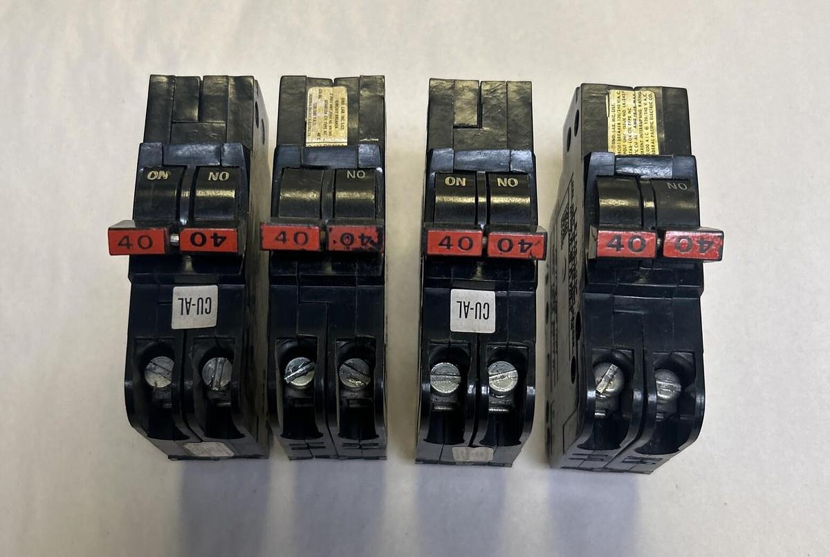Used FEDERAL PACIFIC,NC240,CIRCUIT BREAKER 40A 120/240V 2P LOT OF 4