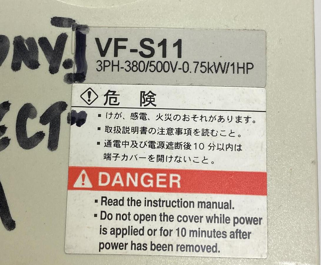 Used TOSHIBA,VFS11-4007PL-WN,TRANSISTOR INVERTER