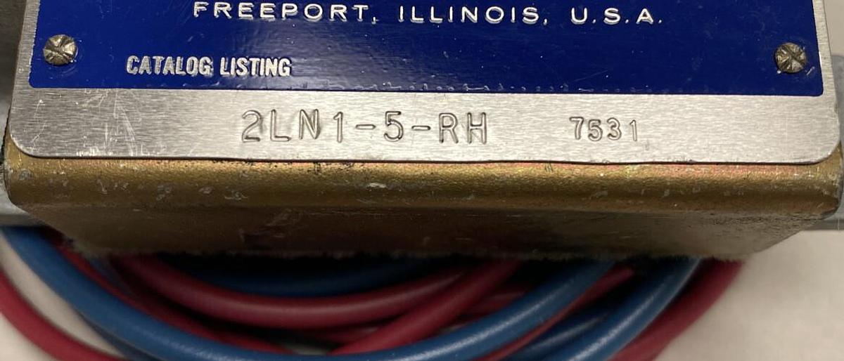 Used Micro Switch,2LN1-5-RH,Limit Switch