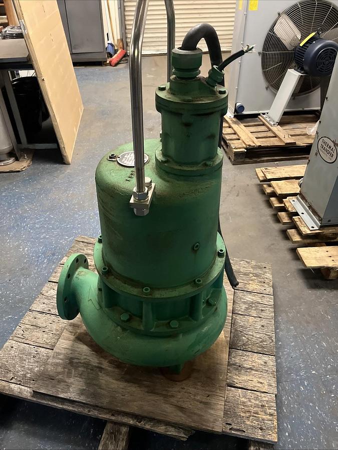 Used HYDROMATIC,S4L2000M3-4,SUBMERSIBLE SEWAGE PUMP 20HP 230V 3 PH 4"