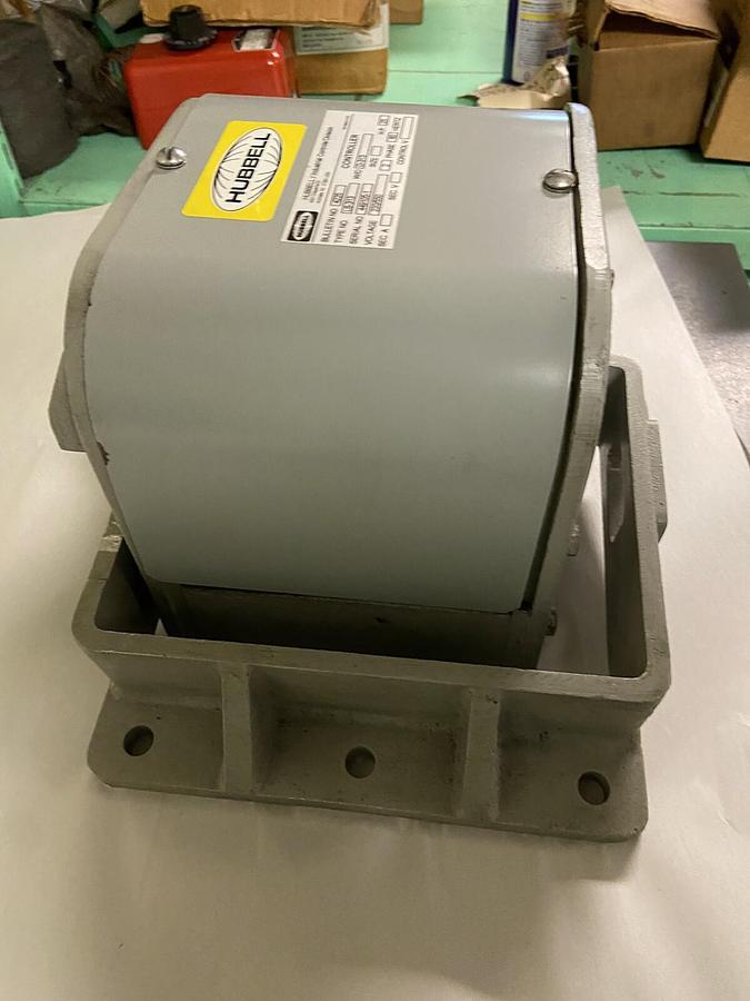 Hubbell,LS-313,Crane Limit Switch 4225 220/550VAC 2PH 60Hertz 25HP