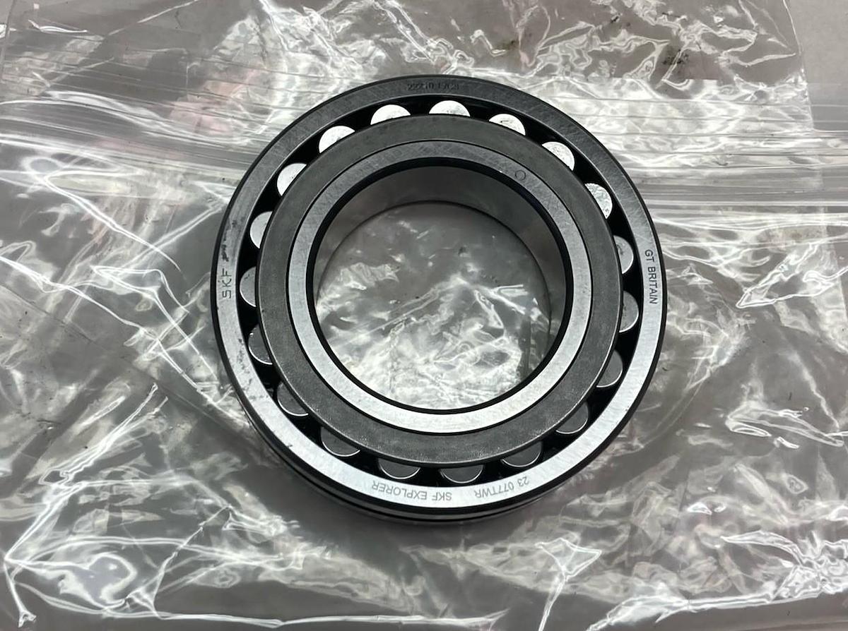 SKF,22210 E/C3,Spherical Roller Bearing 2 Inch Bore