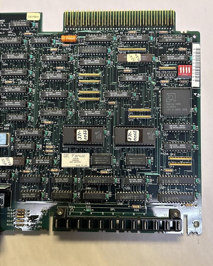 Used GE FANUC,IC660CBB902C,BUS CONTROLLER PC BOARD