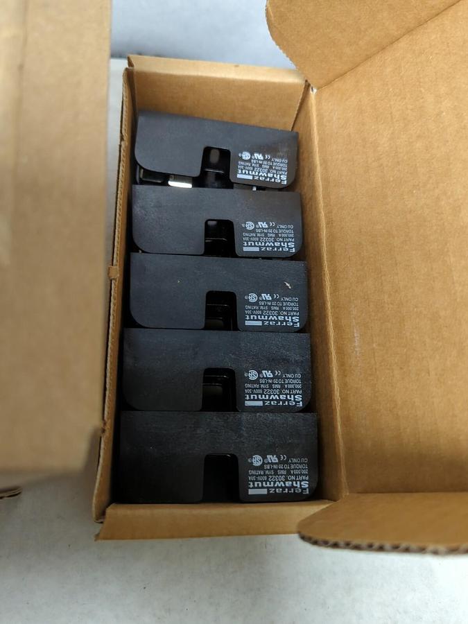 MERSEN,30322,FUSE BLOCK/HOLDER 600V 30A 2-POLE LOT OF 6 NOS