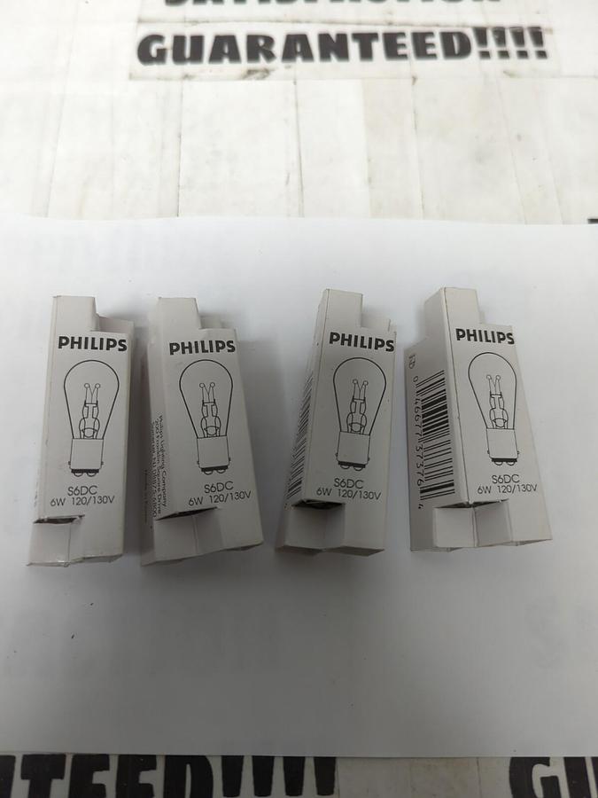 PHILLIPS,S6DC,MINIATURE INCANDESCENT LAMP/BULB 6W 120/130V LOT OF 4 NOS