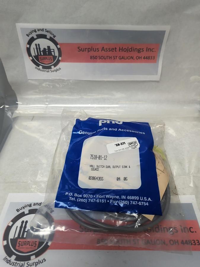 PHD,7518-01-12,HALL SWITCH DUAL OUTPUT SINK & SOURCE NOS