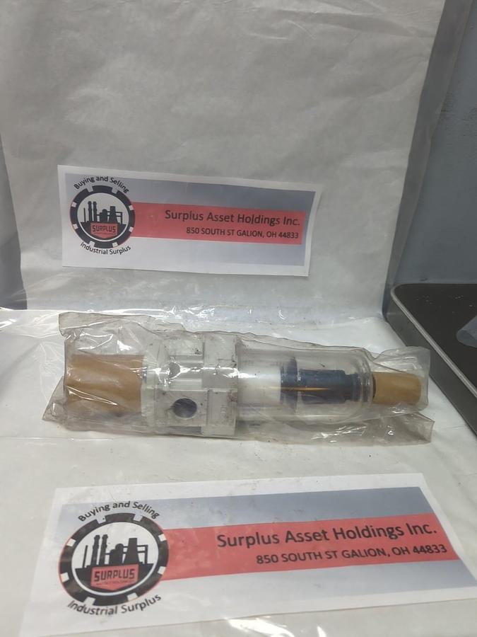 SMC,AW40K-N04D-Z-B,PRESSURE REGULATOR FILTER NOS