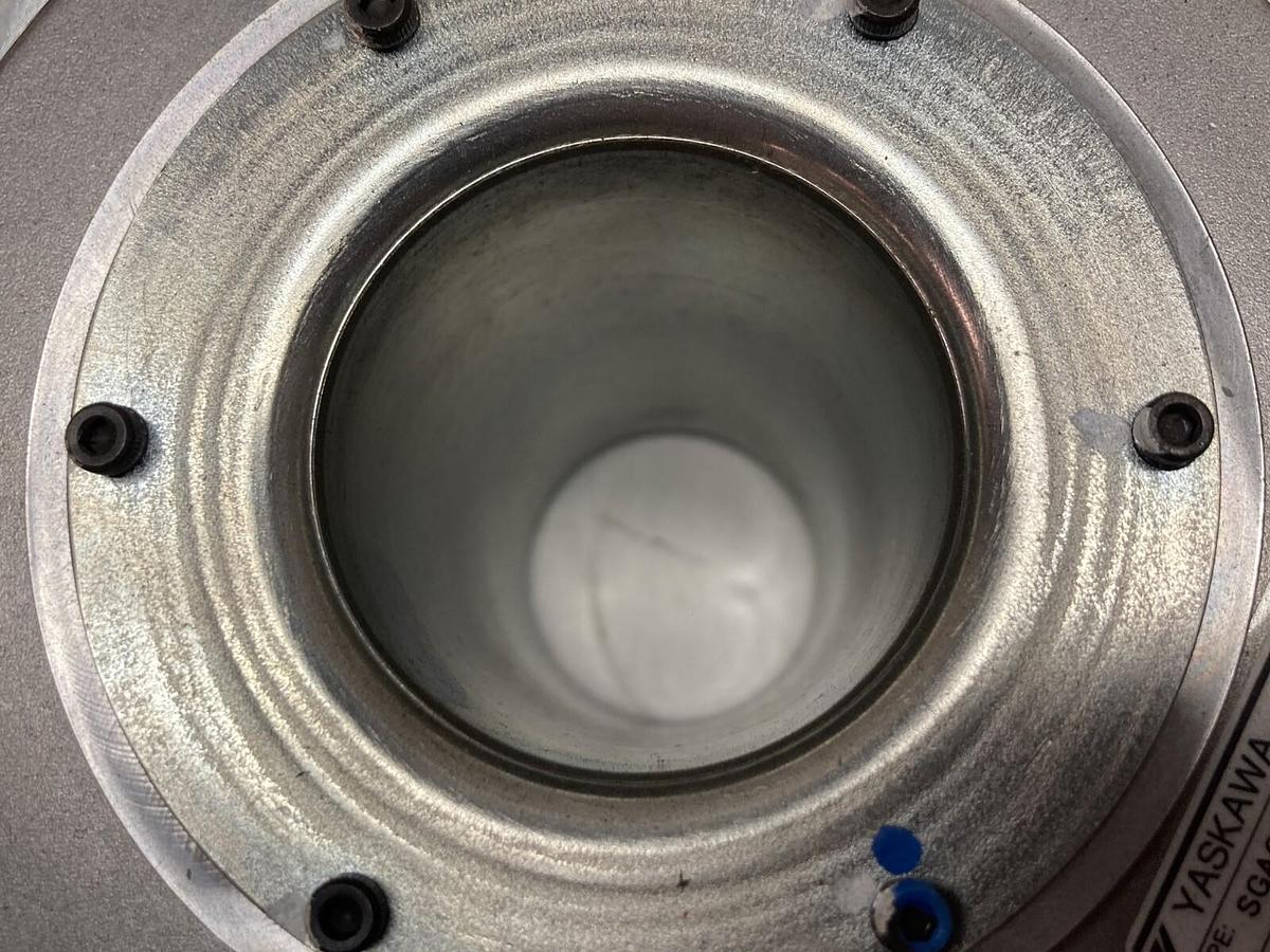 Used Yaskawa,SGAGS-412MA29-YR12,Servo Motor