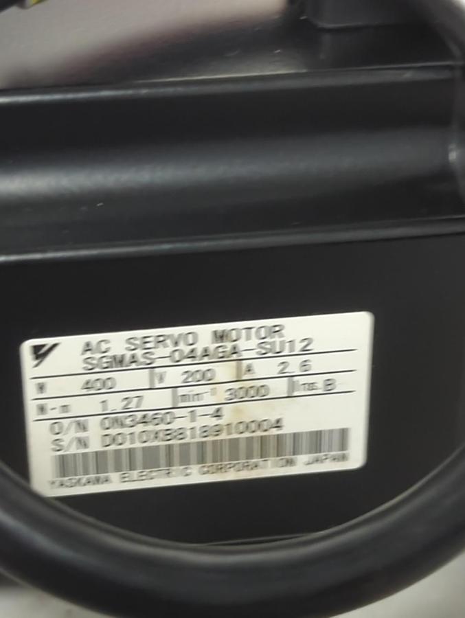 YASKAWA,SGMAS-04AGA-SU12,SERVO MOTOR W400 V200 A2.6 NOS