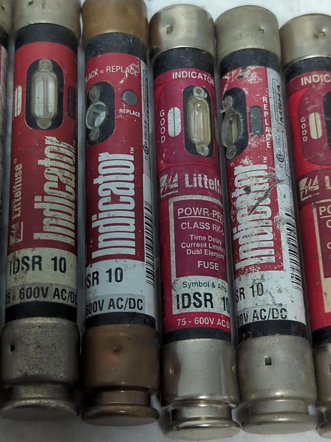 Used LITTELFUSE,IDSR 10,INDICATOR 10 AMP FUSE LOT OF 14 PRE-OWNED