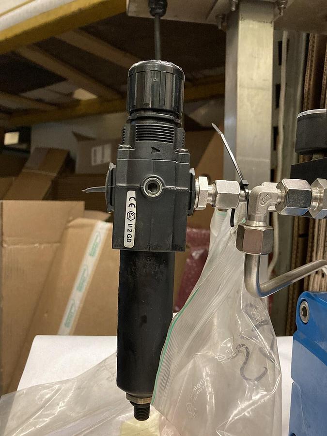 Siemens,6DR5110-0NG00-0AA0,Controller w/Bar AS-018/090-06-V17-F Actuator