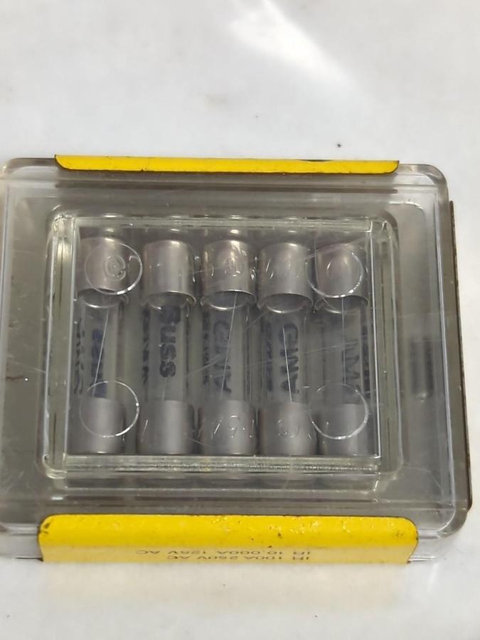 COOPER BUSSMANN,GMA1.5A,FUSE PACK OF 5 PCS NOS