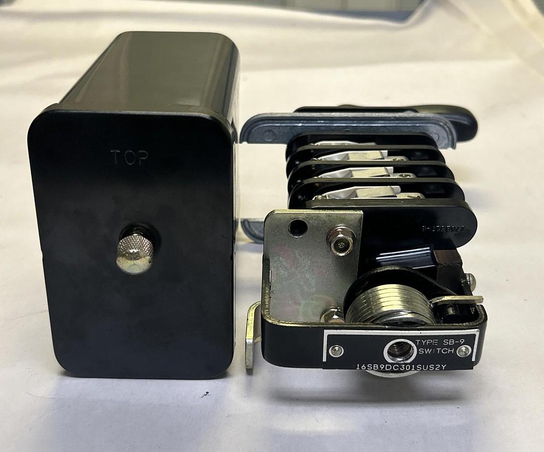 Used GENERAL ELECTRIC,16SB9DC301SUS2Y,ROTARY CAM SWITCH