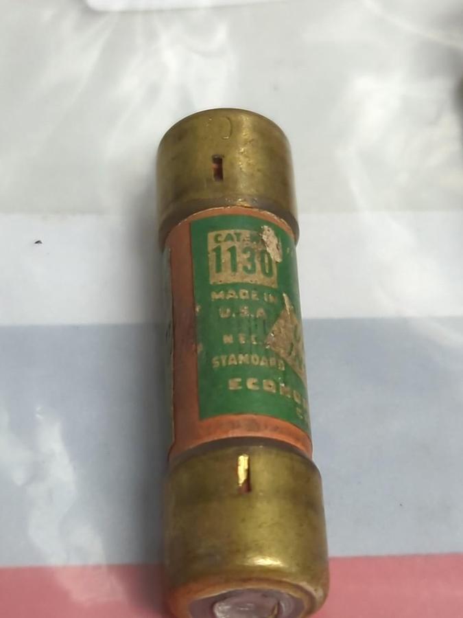 Used ECO,1130,ONE-TIME 30 AMP FUSE LOT OF 2 PRE-OWNED