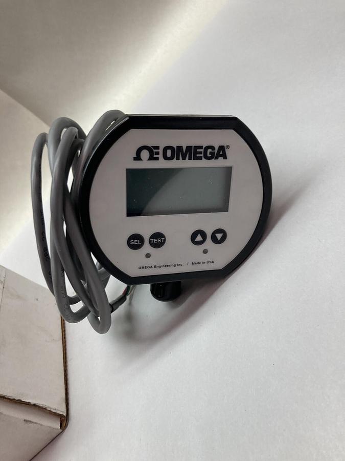Omega,DPG1000DAR-300G-1N,Digital Pressure Gauge 0-300PSIG