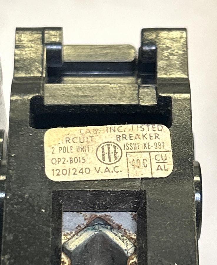 Used ITE,QP2-B015,CIRCUIT BREAKER 15A 120/240V 2P LOT OF 3