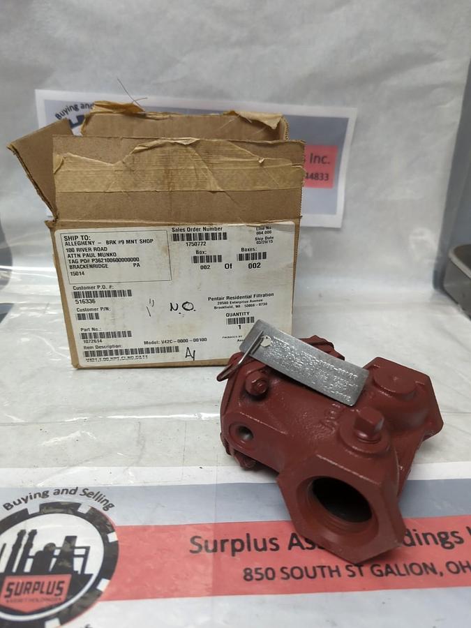 AQUAMATIC,V42C-0011-00100,CAST DIAPHRAGM VALVE 1 INCH NOS