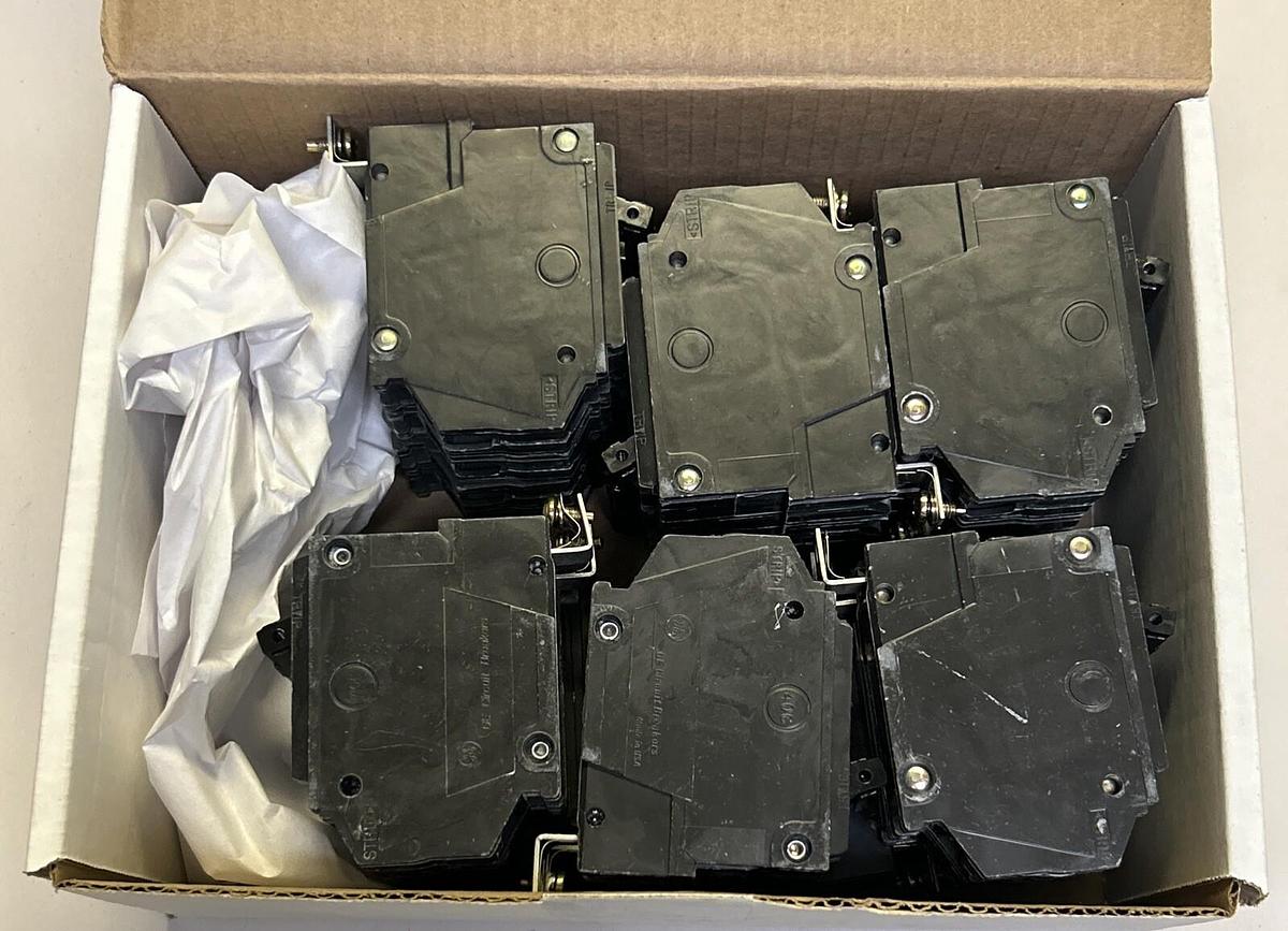 Used GENERAL ELECTRIC,THQB2120,CIRCUIT BREAKER 20A 120/240V 2P LOT OF 12