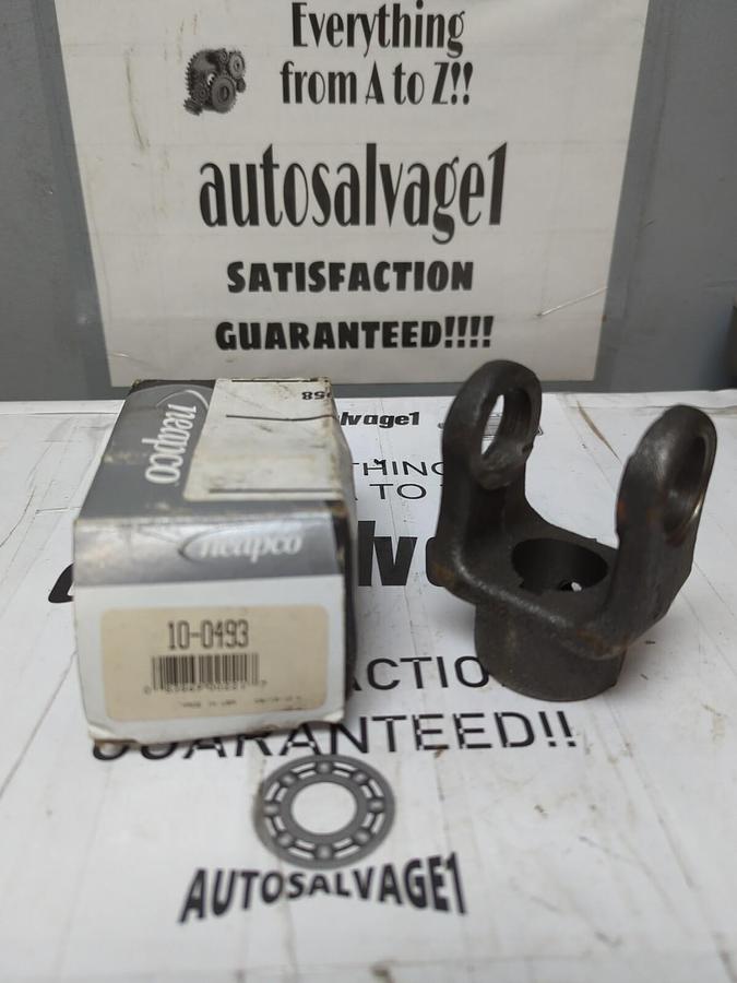 NEAPCO,10-0493,1 INCH POWER TAKE OFF YOKE END 1/4 INCH KEY NOS