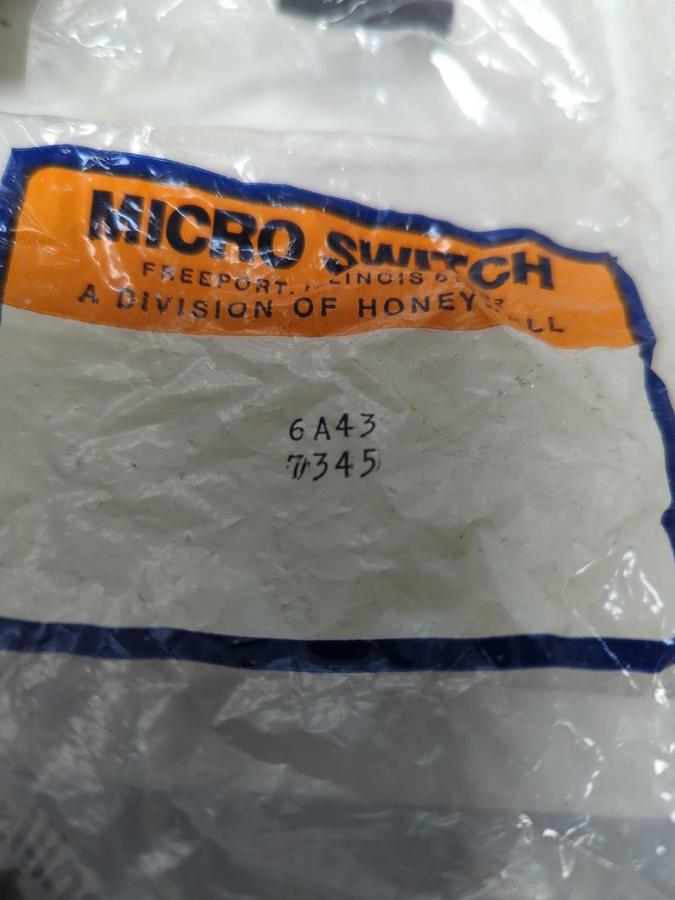 HONEYWELL,6A43,MICRO SWITCH LOT OF 4 NOS