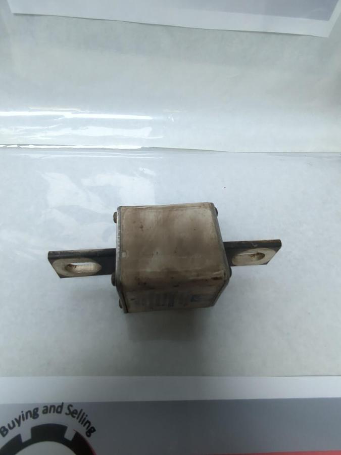Used CARBONE FERRAZ,A070SA500EX,FUSE 700 V AC 500 AC CONT. PRE-OWNED