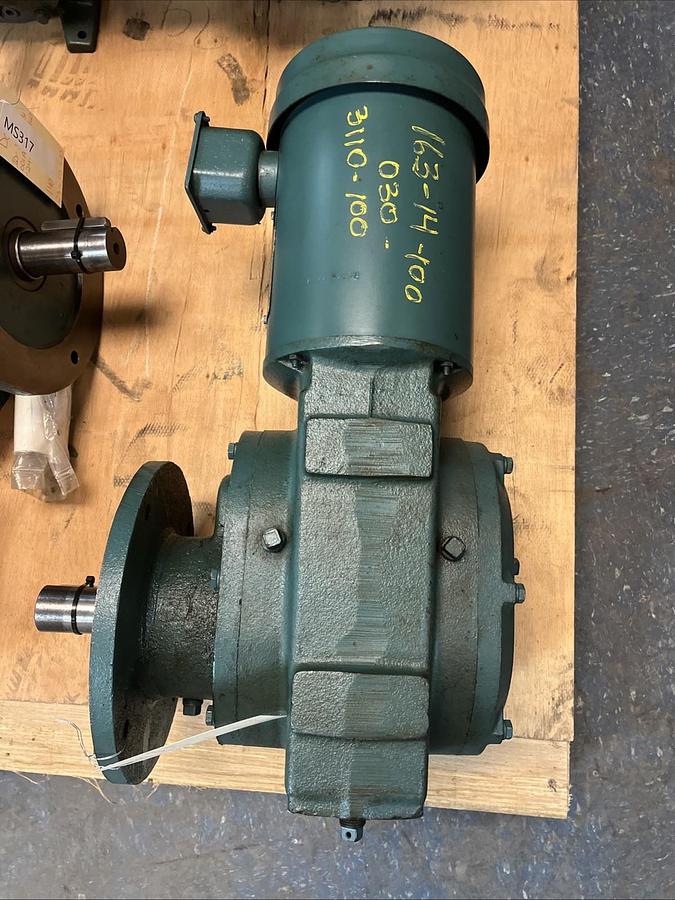 DODGE,56CG21F101,GEARMOTOR RATIO 101 17 RPM MOTOR 1HP 1725RPM