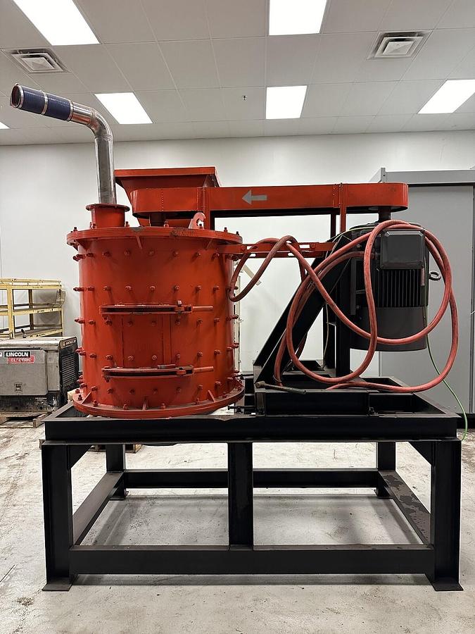 Used Tongli,YE2-280S-4,Vertical Metal Scrap Shredder "Hammer Mill" Model TL-1000