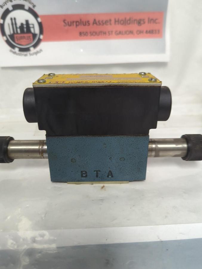 Used DYNEX/RIVETT,6530-D03-115/DF-10,DIRECTIONAL CONTROL VALVE ASSEMBLY PRE-OWNED